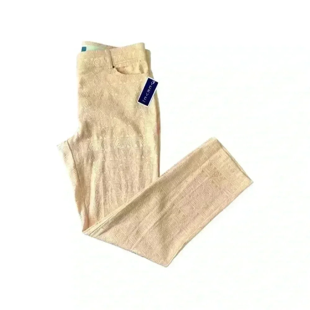 Verve Blues Blush Triangle Tapestry Pant, Size 8. Textured with Stretch. NWT!